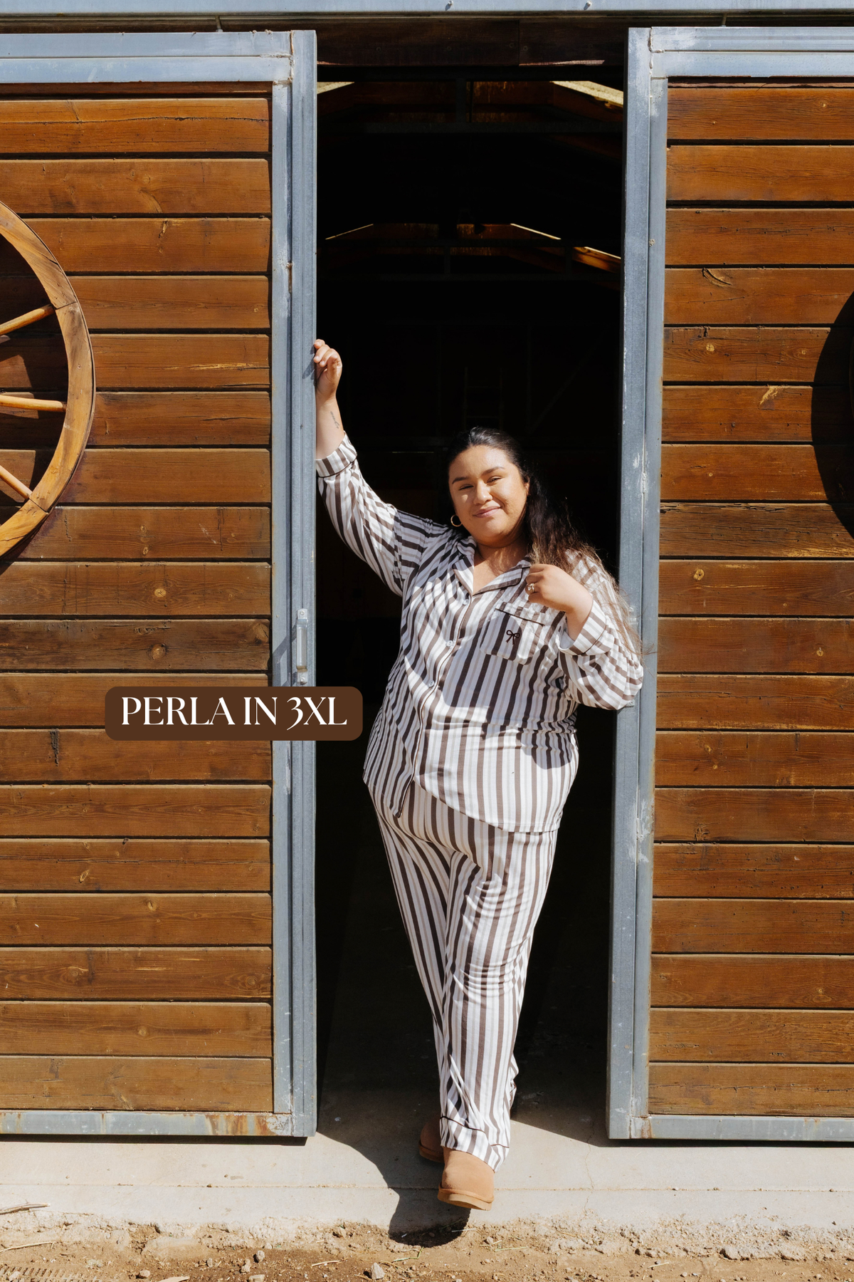 Sizing photo: Perla in 3XL wearing brown and cream striped pajama set.