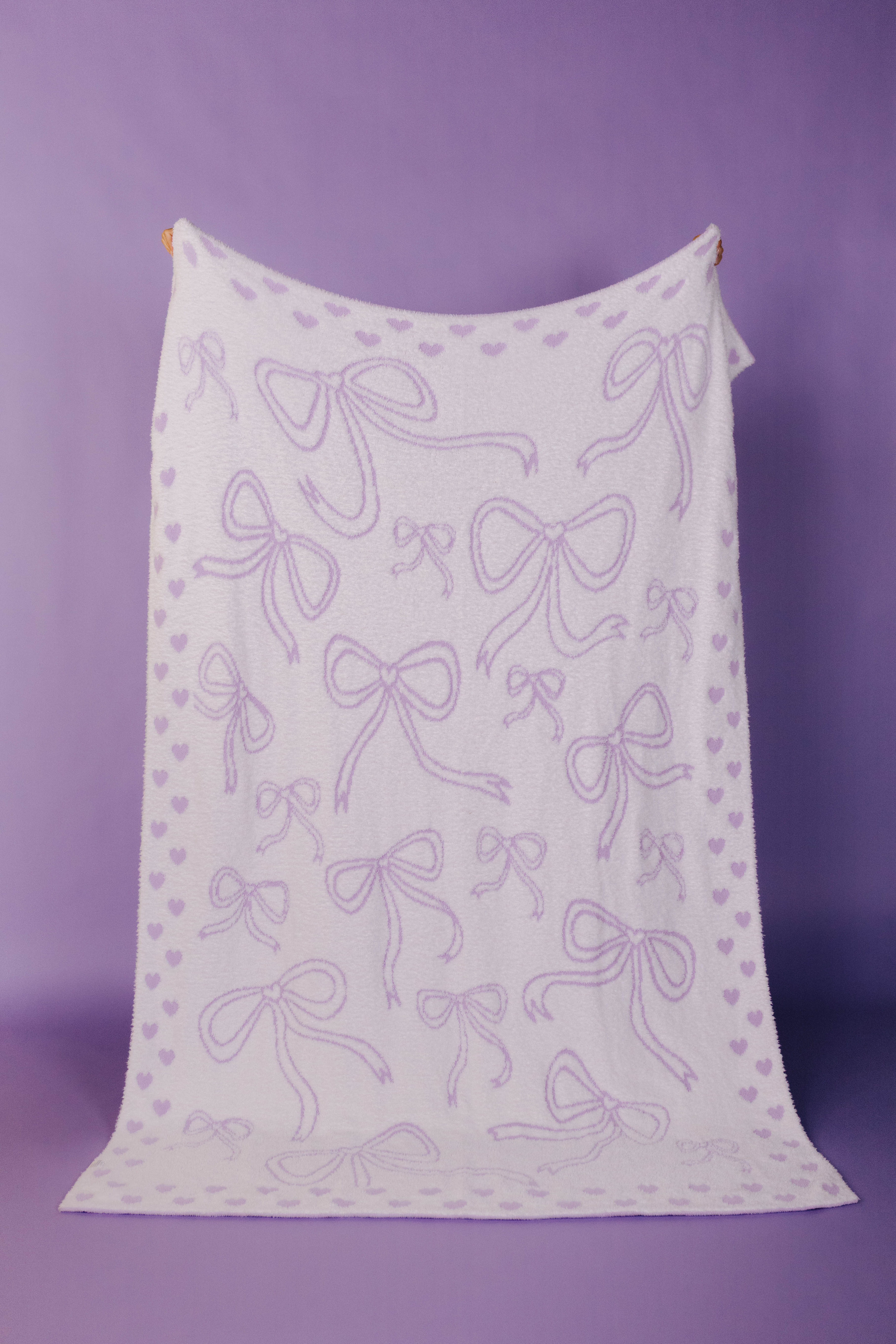 back of bow blanket