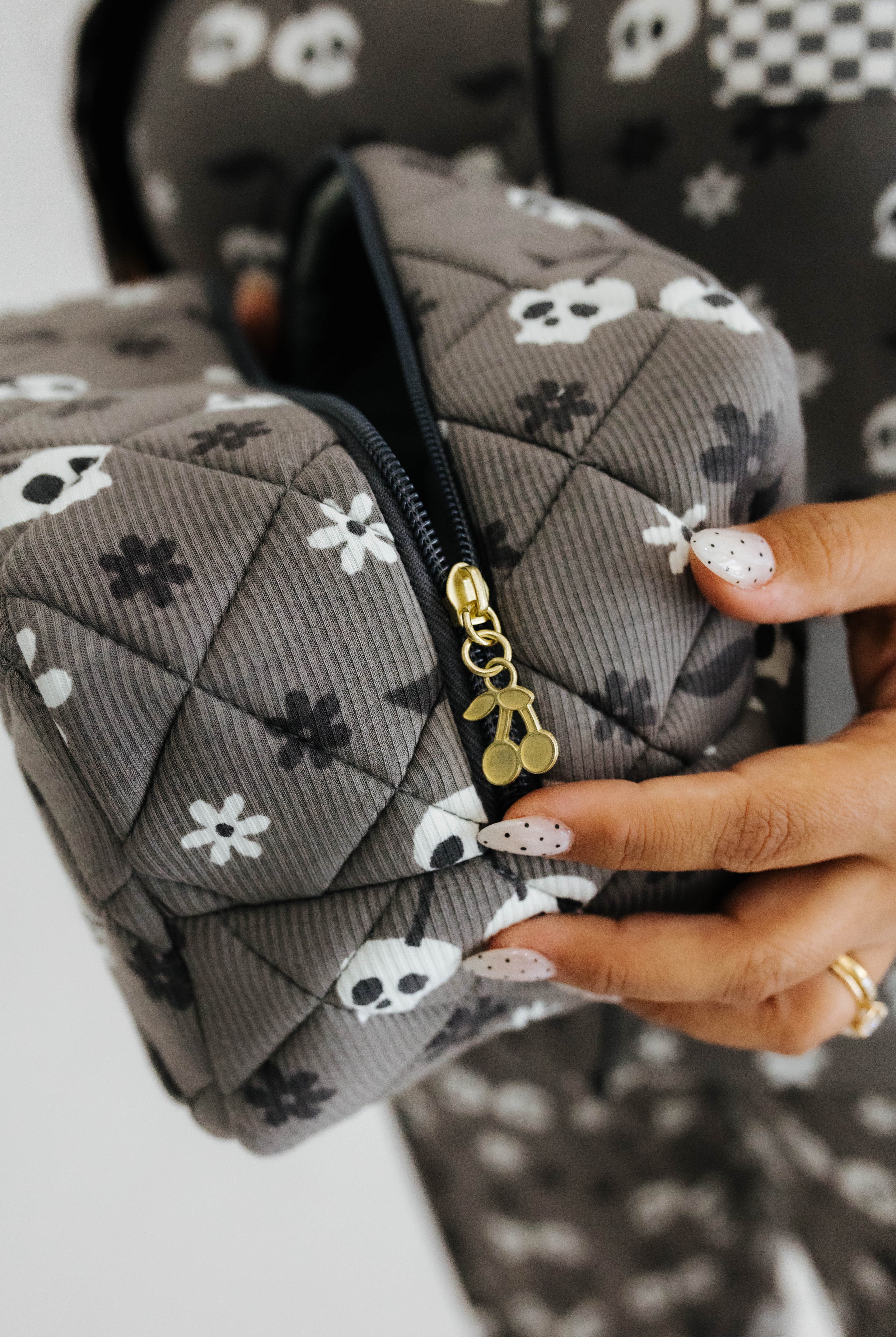 skelly cosmetic bag cherry zipper detail