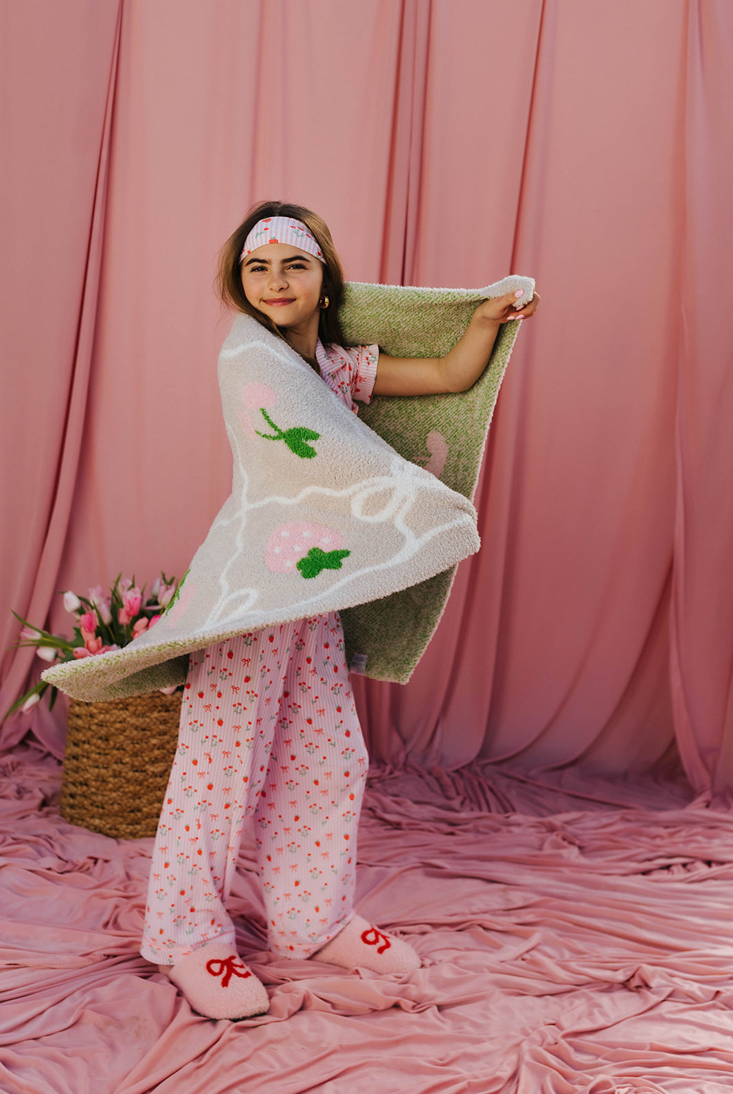 kolly twirling with the blanket