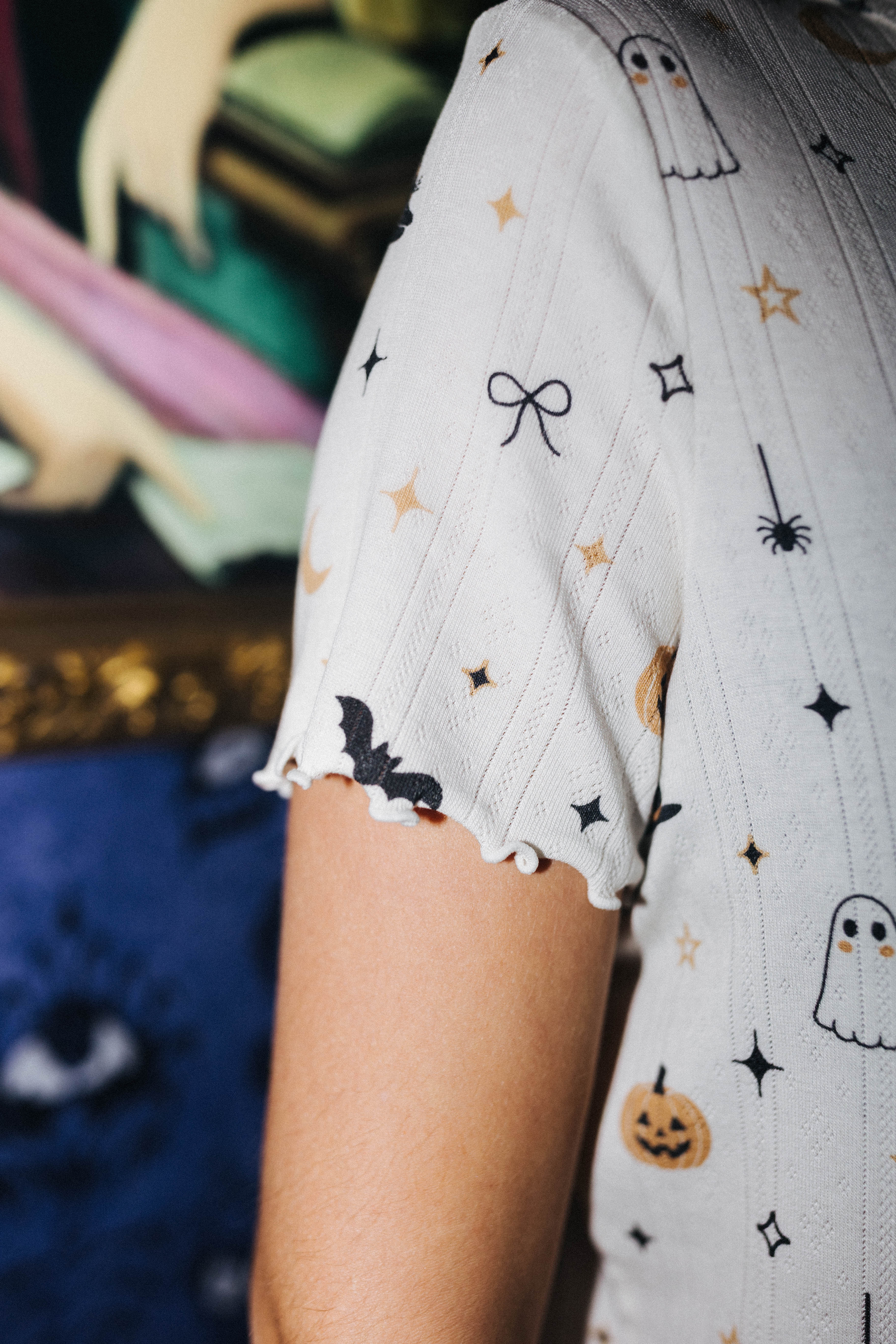 Close view of the sleeve trim on Halloween Icon Print pajamas