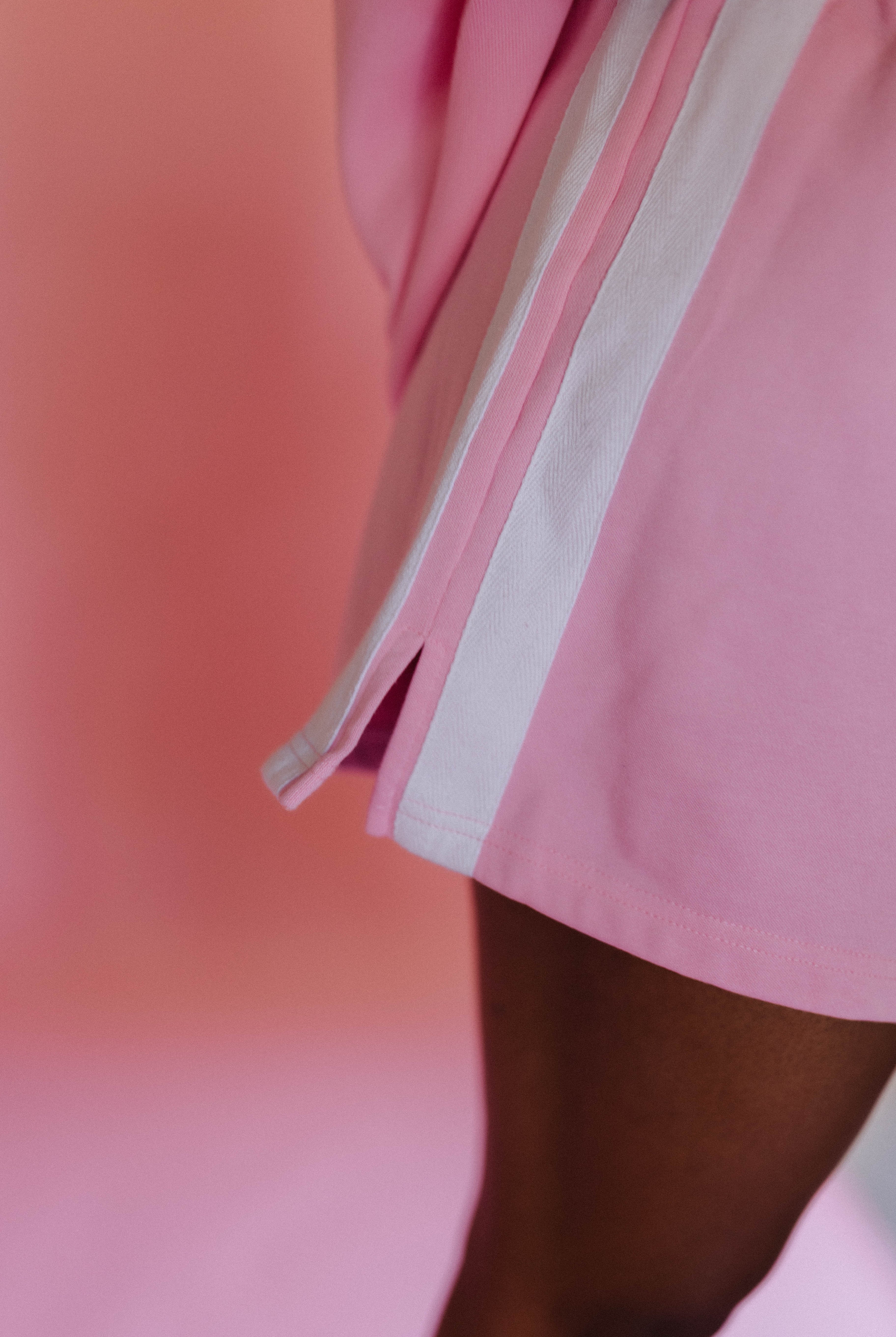 showing the side detailing with the two white strips