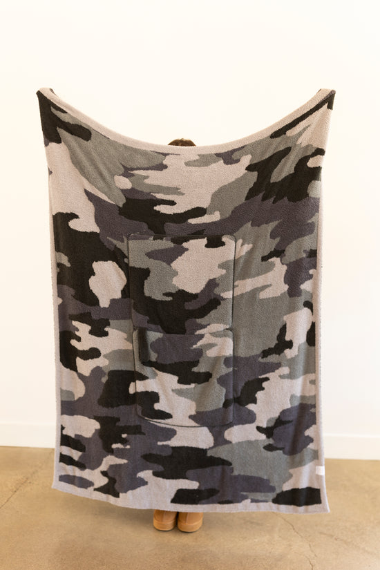 Grey KyKy Camo Quillow