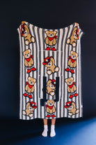 full front of the teddy quillow showing all of the bears