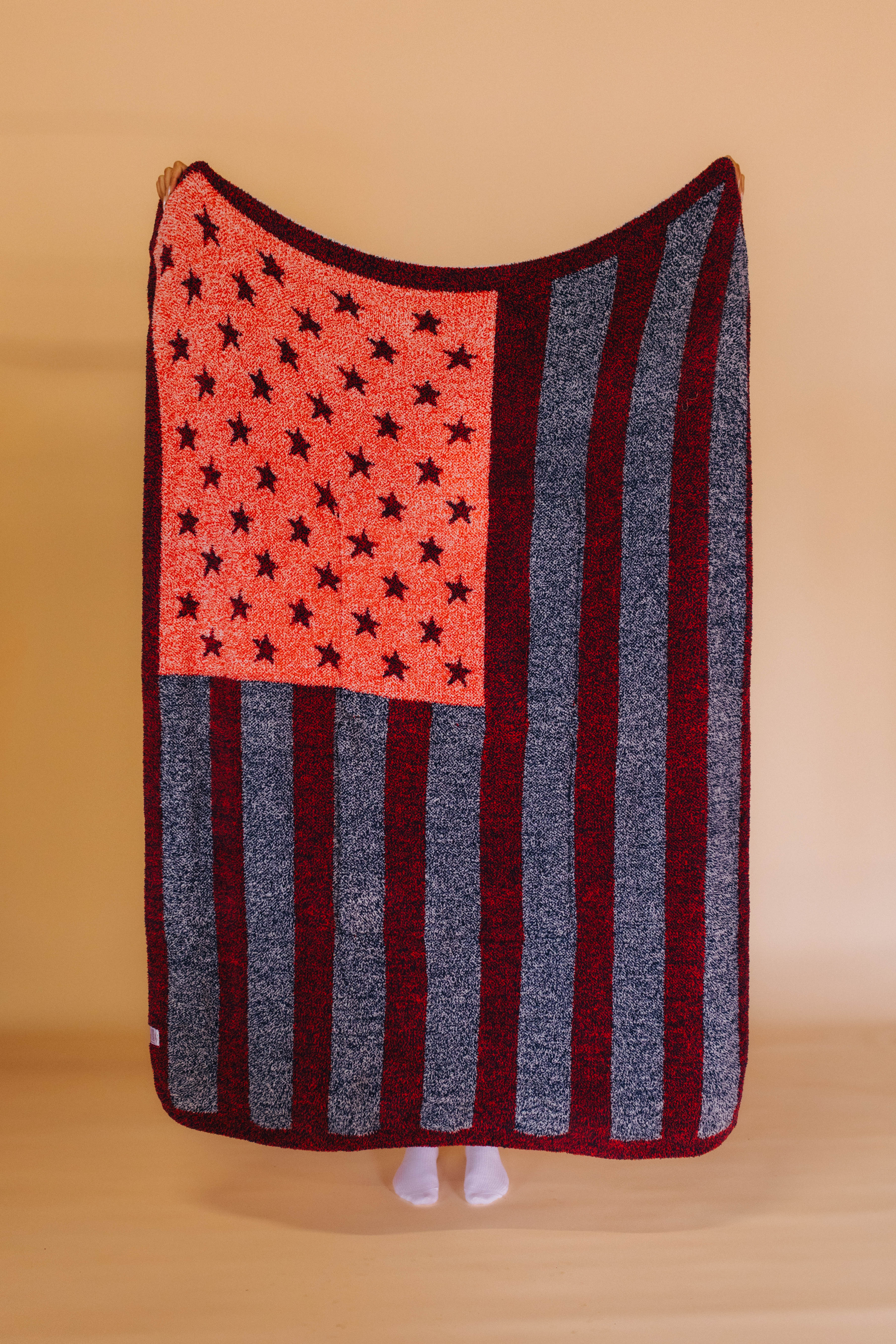 back of the american flag quillow 