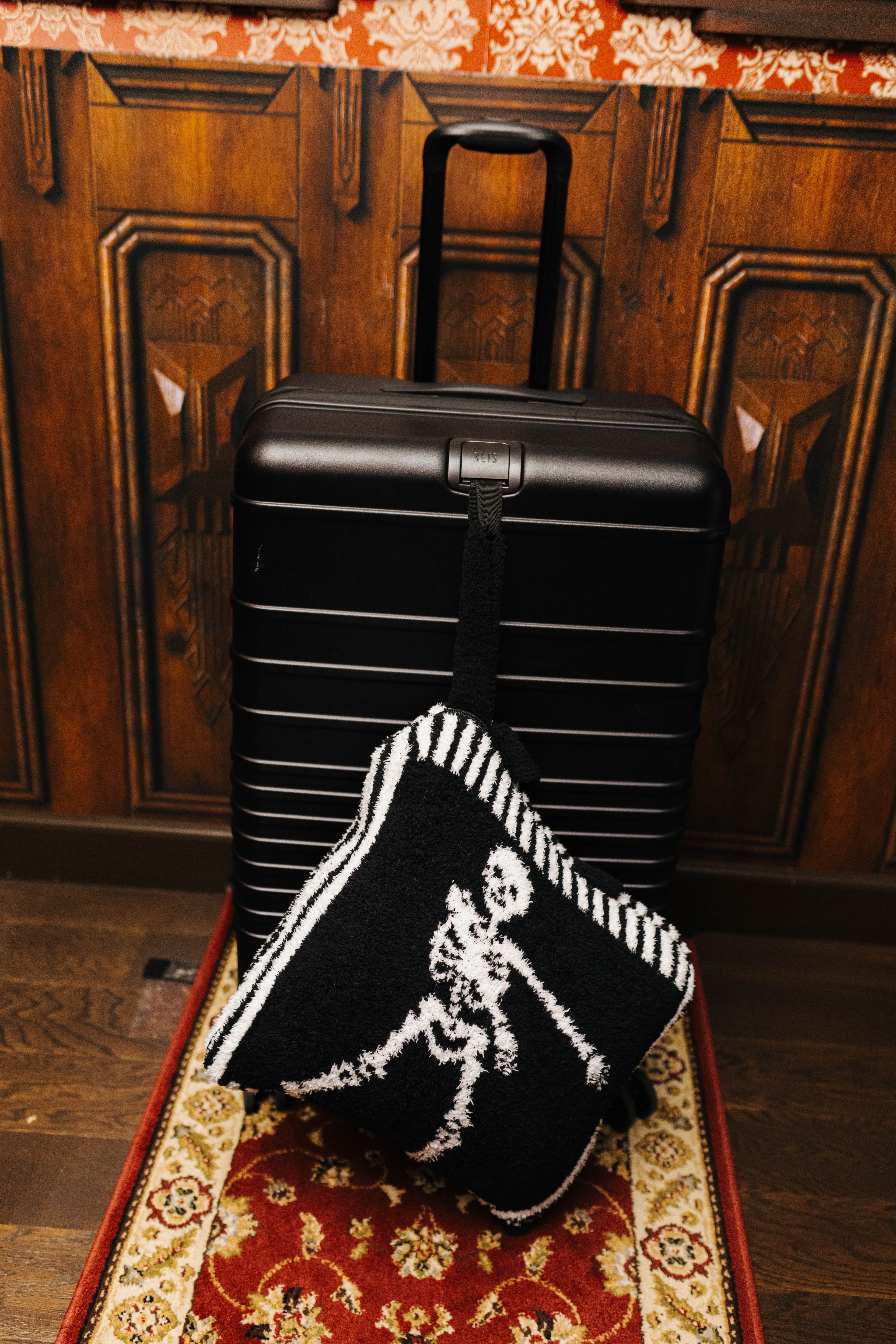 Skelly Quillow 50x60 shown from an alternate angle