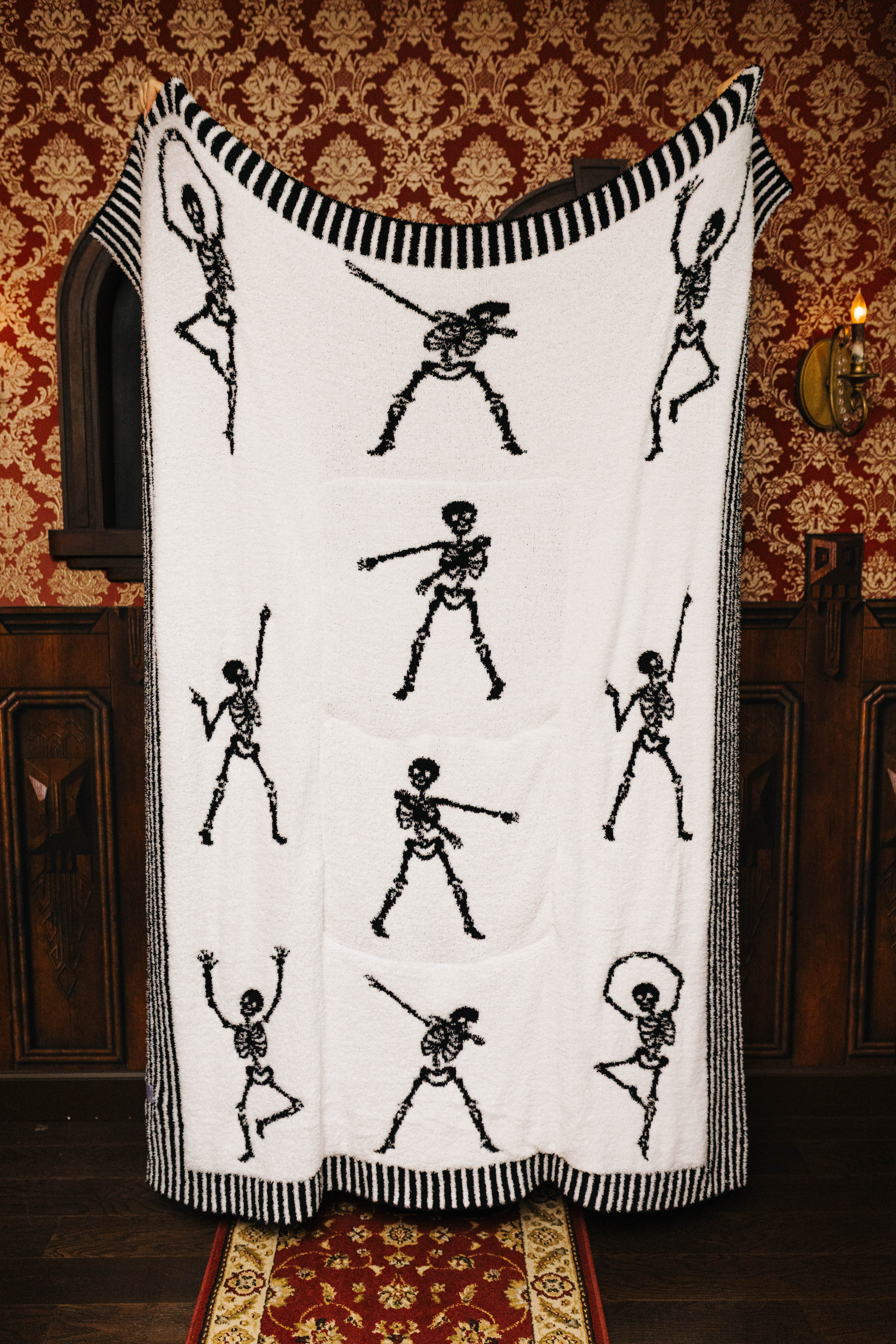 Skelly quillow unfolded to show the reverse side