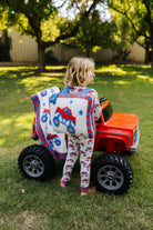 Kamp wearing the monster truck quillow 