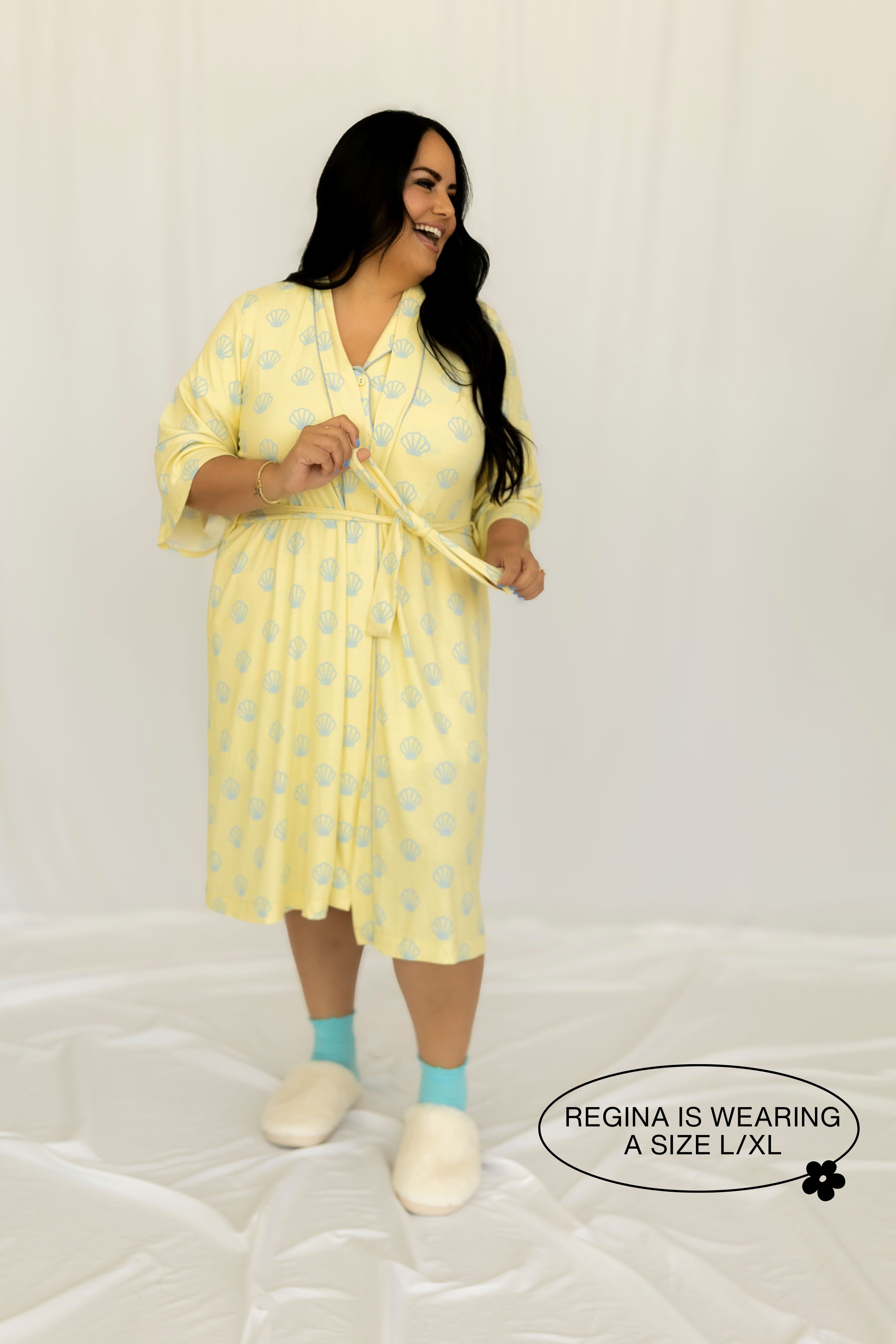 Shell Ribbed Robe