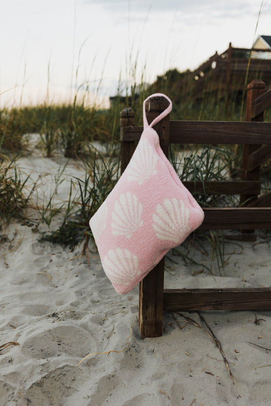 Pink Seashell Quillow