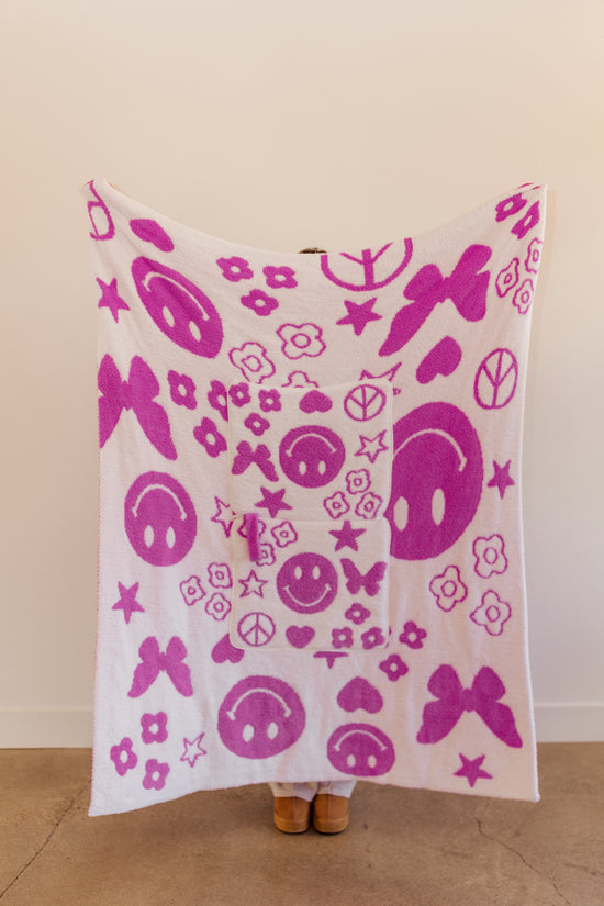 Trendy Girl Purple And White Multi Design Quillow